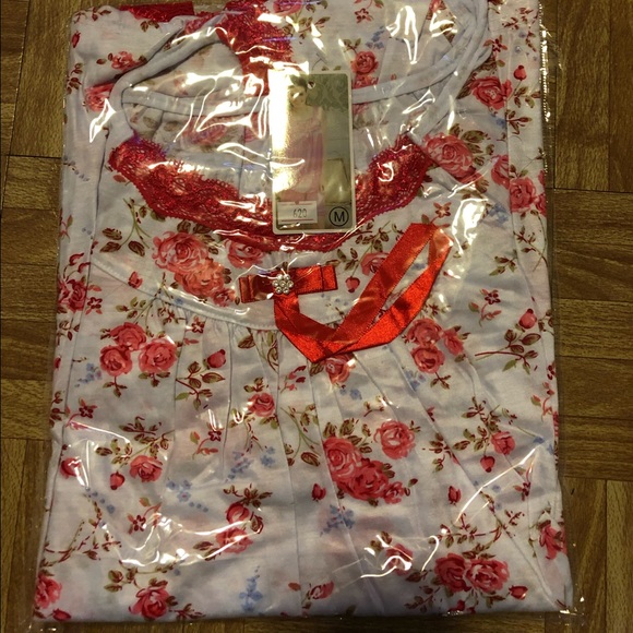 Other - Pijama